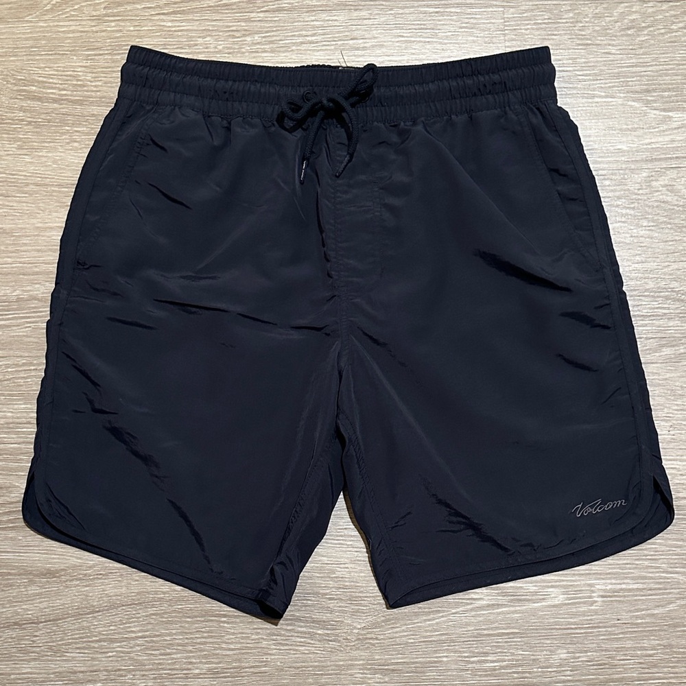 Volcom Men’s Volley Shorts (Small)